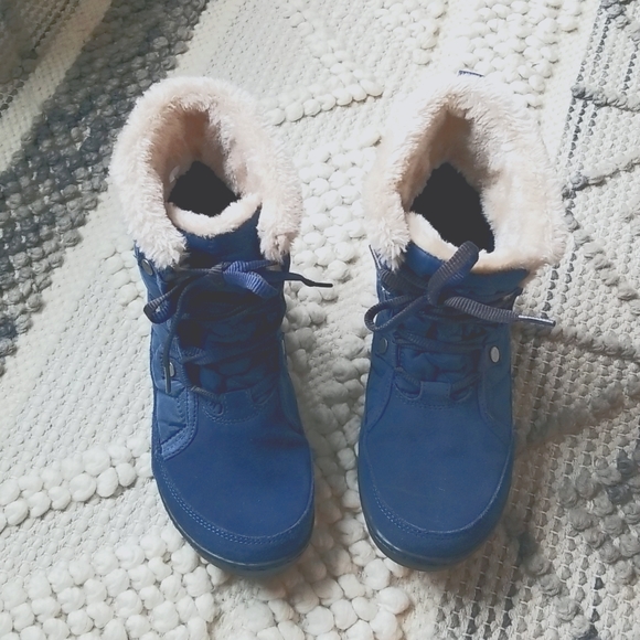 Columbia Powder Summit winter boots! - Picture 4 of 7